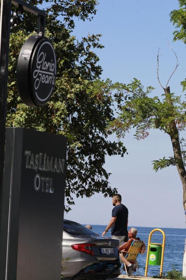 Oda ve Kahvaltı Taşliman 3*